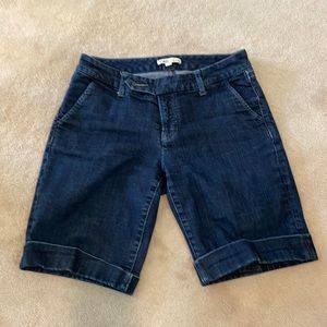 Some wear but still great condition with some stretch and mid-rise waist.